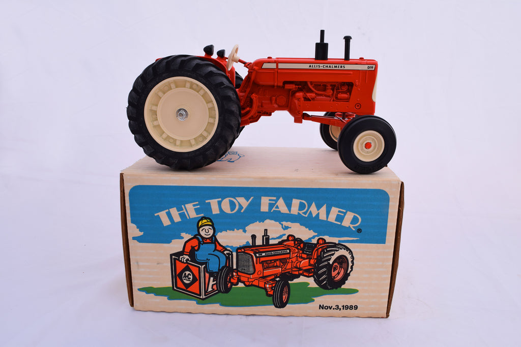 Vintage Allis Chalmers Toy Tractor