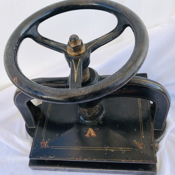 Antiques – Nick Gromicko