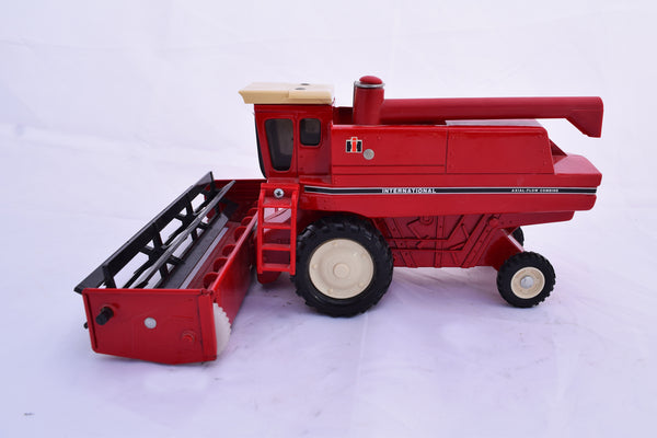 International Harvester Axial-Flow Combine Toy