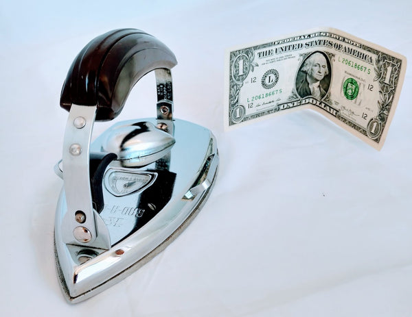 Vintage Clothes Iron